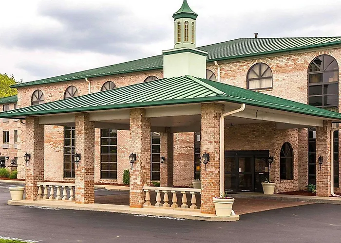 Quality Inn & Suites Cincinnati I-275