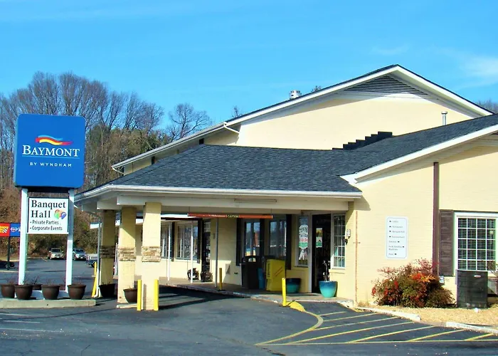 Baymont By Wyndham Front Royal Near Shenandoah National Park