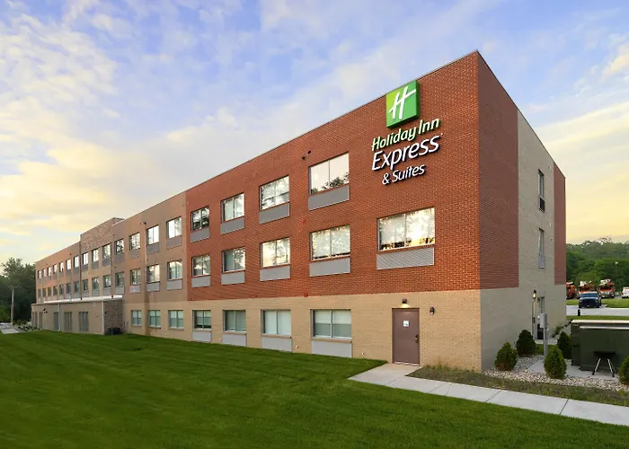 Holiday Inn Express & Suites - Michigan City By Ihg