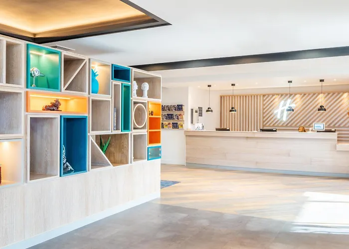 Boutique hotel only: Holiday Inn Stevenage By Ihg