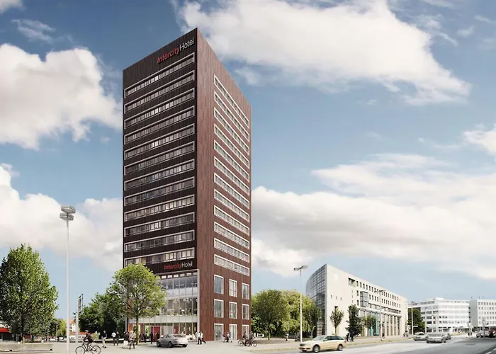 Hotel with view: Intercityhotel Hannover Hauptbahnhof-Ost