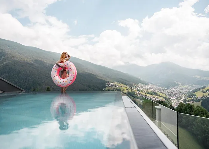 La Cort My Dollhouse - Adults Only