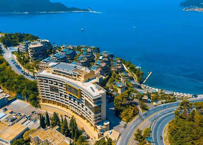 Hotel Harmonia By Dukley