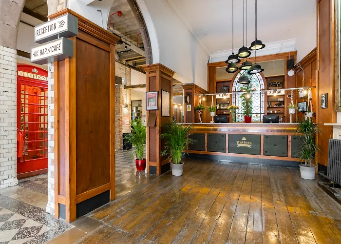 Hostel: Malacuna Liverpool