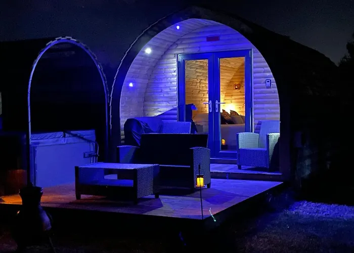 Camping Key Little Meadow Pods With Hot Tub