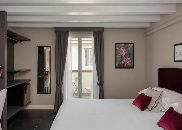 Hotel nahe College: Santarella Guest House