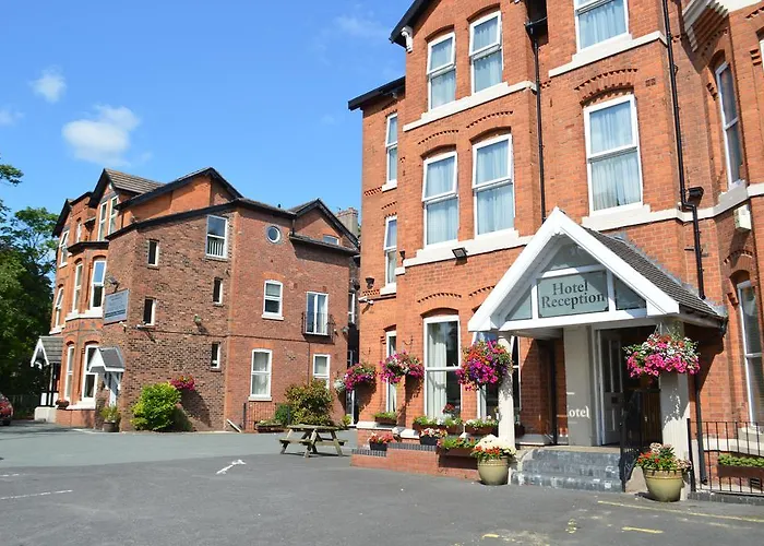 The Westlynne Hotel & Apartments