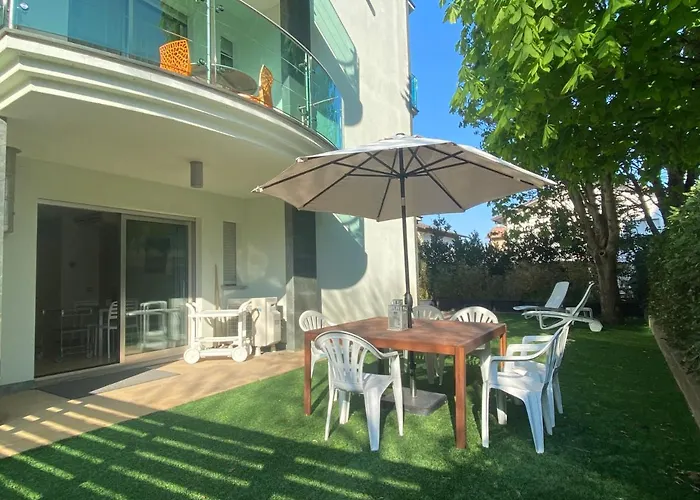  Villa Flores