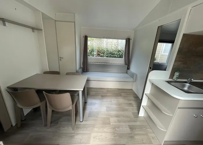 Mobil home en camping 4 étoiles à Bonne Anse Plage / La Palmyre