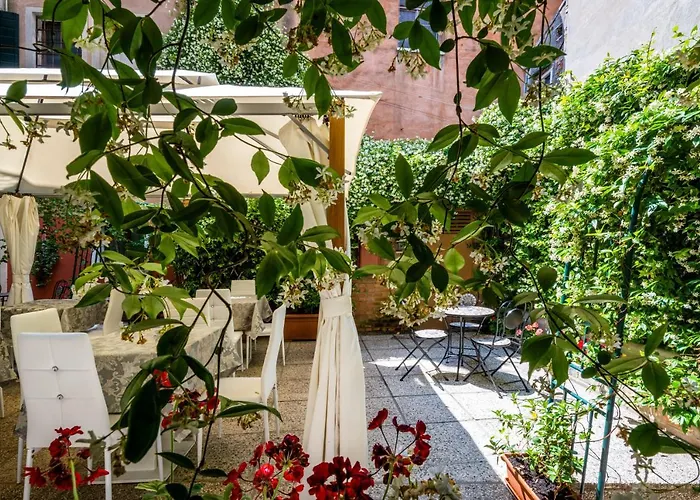 Hôtel pour familles: Hotel Apostoli Garden