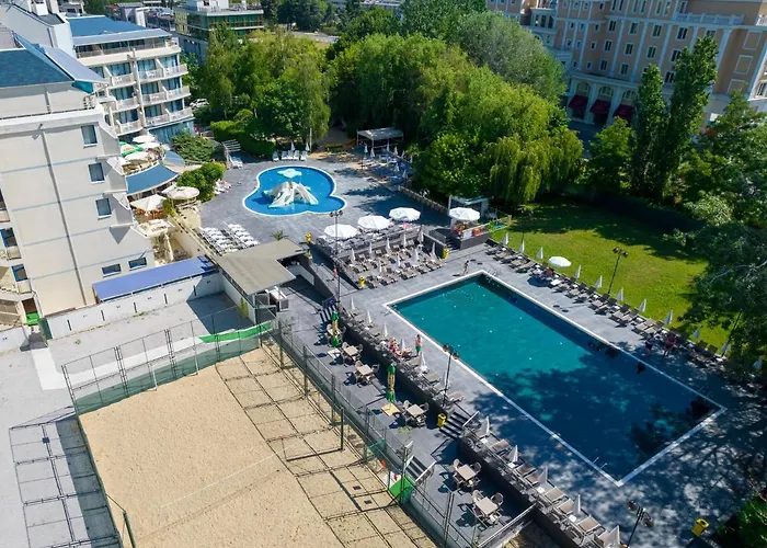 Hotels With Four Stars Aquamarine