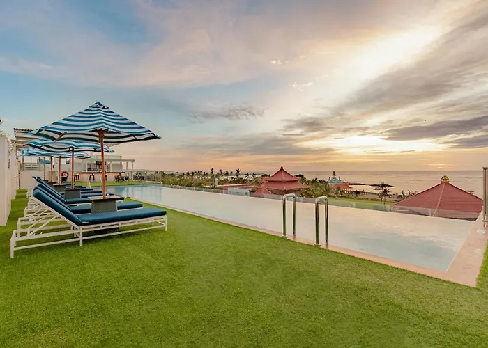 Hotel near College: Holiday Inn Express Baruna By Ihg