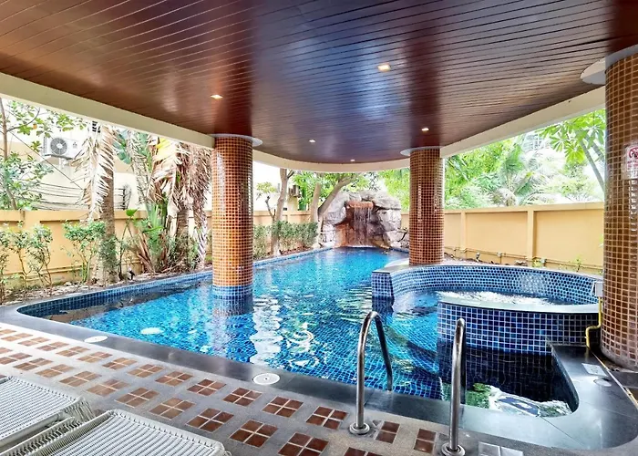 Nova Gold Hotel Pattaya