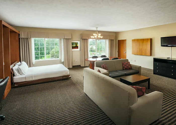 Wyndham Garden Anchorage Airport