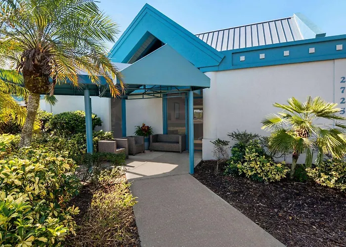 Luxury hotel only: Baymont By Wyndham Intl Speedway I-95 Daytona Beach