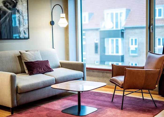 Hotel cerca del colegio: Scandic Kodbyen