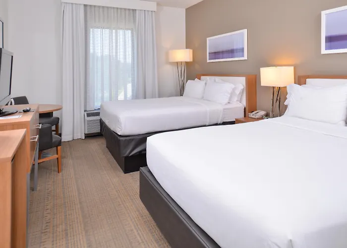 Holiday Inn Express And Suites New Orleans Airport By Ihg