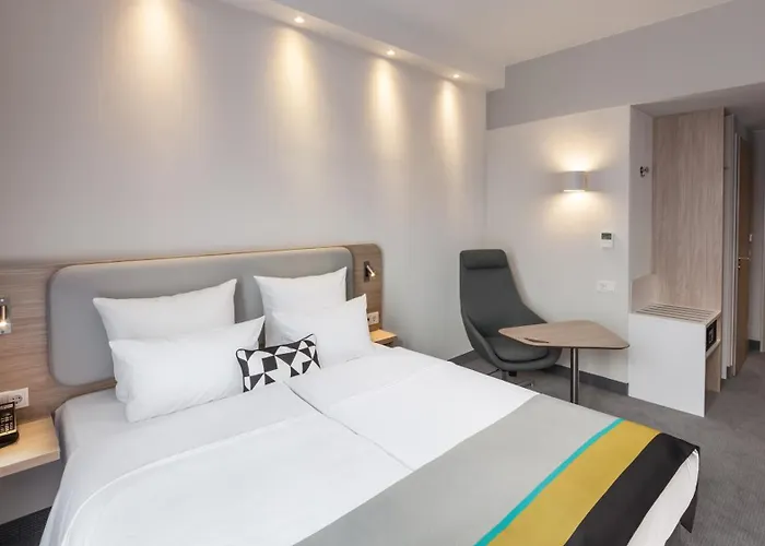 3 sterren hotel: Holiday Inn Express Duesseldorf - Hauptbahnhof By Ihg