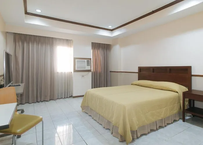 Garden Plaza Hotel Manila