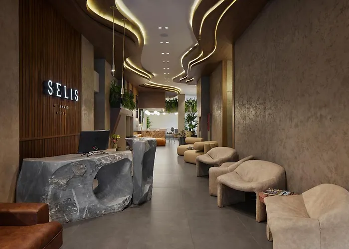 Hotels With Four Stars Selis