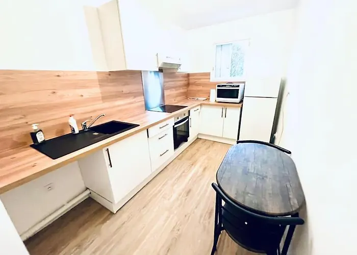 Nice 1 Bedroom In Chantilly