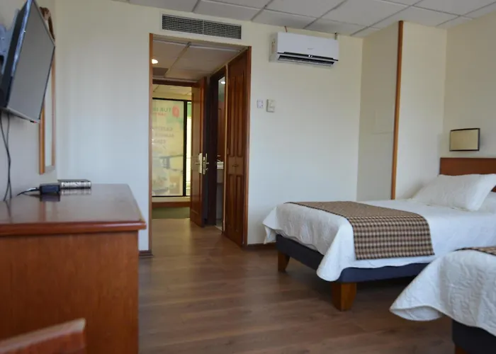 Tur Hotel Santiago