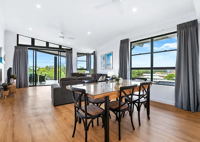 The Bay Apartments