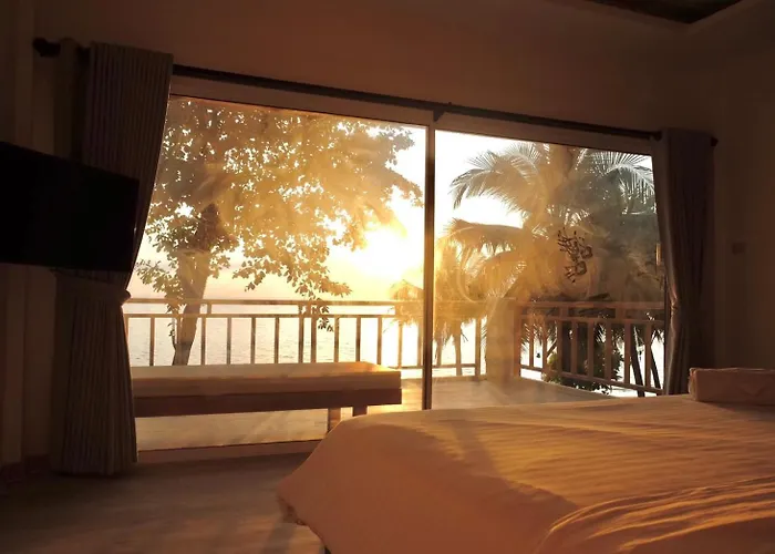 Siam Beach Resort
