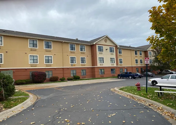 Suburban Studios Auburn Hills - Detroit