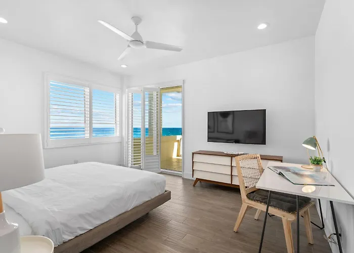 Hotel with view: The Ambassador Hotel