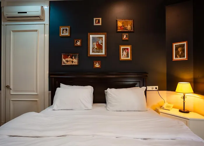 Piazza Boutique Hotel