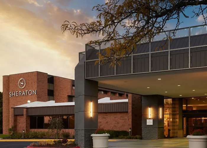 Sheraton Grand Rapids Airport Hotel