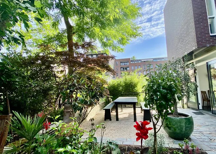 Hotel mit Tennis: The Green Tunnel