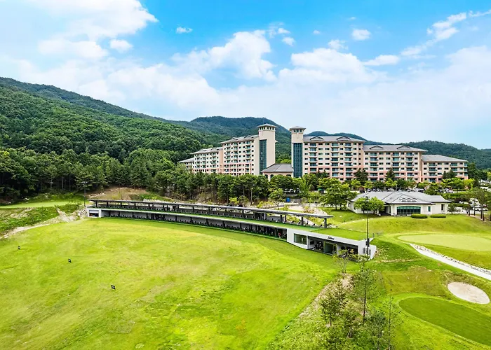 Oak Valley Resort Valley Village