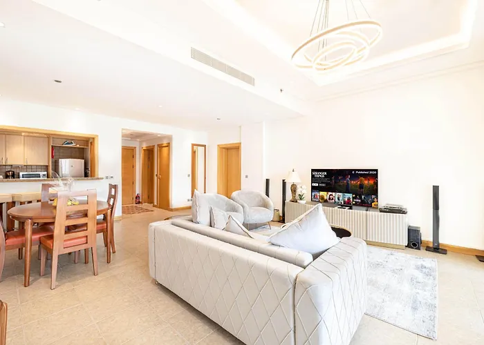 Vacation rental: Royal Club By Rvhr, Palm Jumeirah