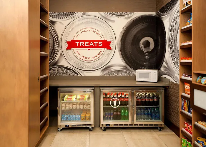 Cheap hotel: Hampton Inn & Suites Aurora South, Co