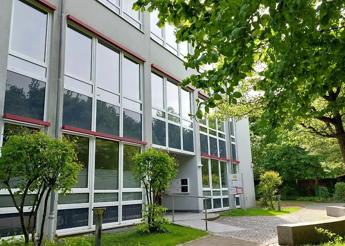 3 SterneHotel Apfelrot