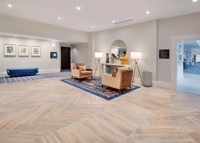 Embassy Suites By Hilton Atlanta Buckhead