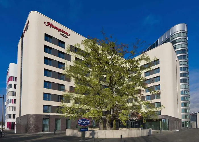 Familiehotel: Hampton By Hilton Frankfurt Airport