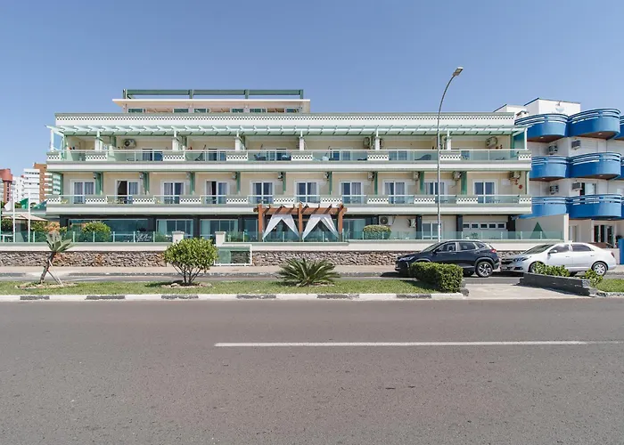 Hotel com parque aquático: Pousada La Barca