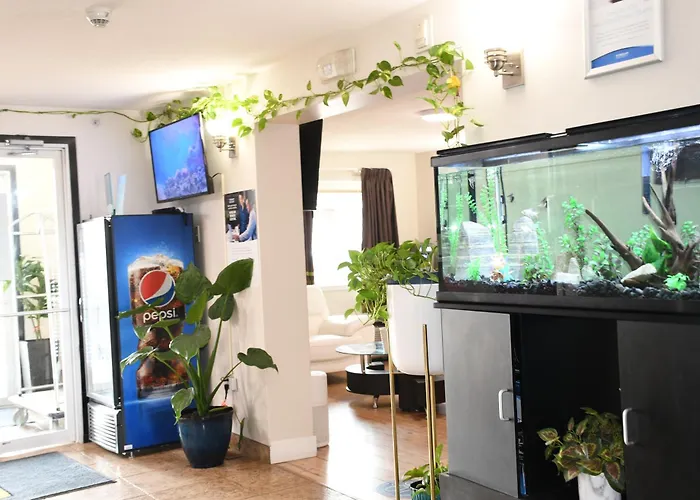 Motel: Super 8 By Wyndham Fort Mcmurray