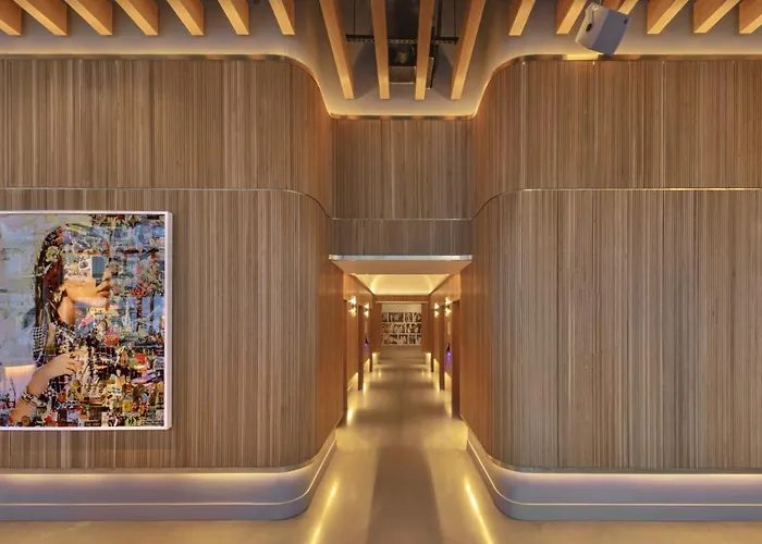 Hotel con piscina: Virgin Hotels New York City