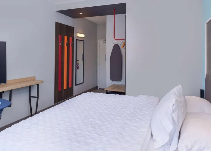 3 star hotel: Tru By Hilton Little Rock West