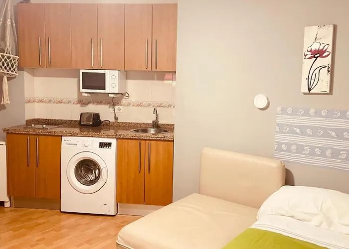 Benalmadena ,apartamento-Estudio primera Línea de Playa
