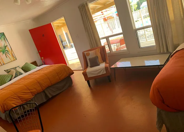 Kid friendly hotel Aloha Palm Springs