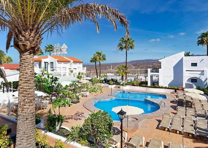 Trip to College Ura Hotels Nido Del Aguila