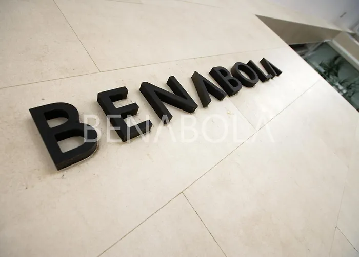 Benabola & Suites