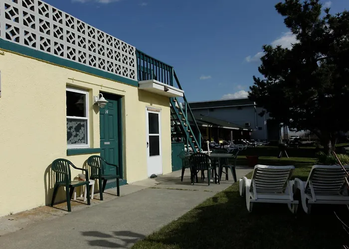 The Buckingham Motel Adults Only