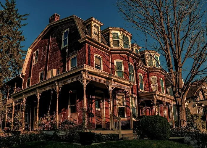 Brickhouse Inn B&B