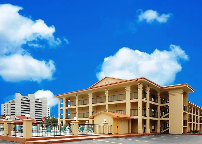 Fairway Inn
